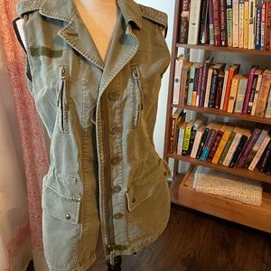 Willow & clay field vest